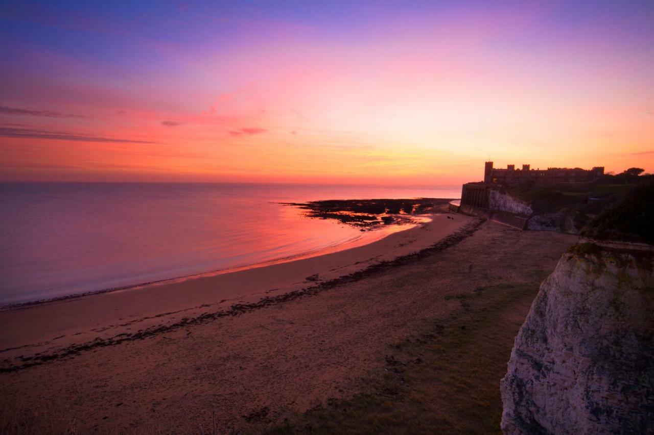 Picturesque Seaside Cottage Next To Viking Bay - Broadstairs Eksteriør billede